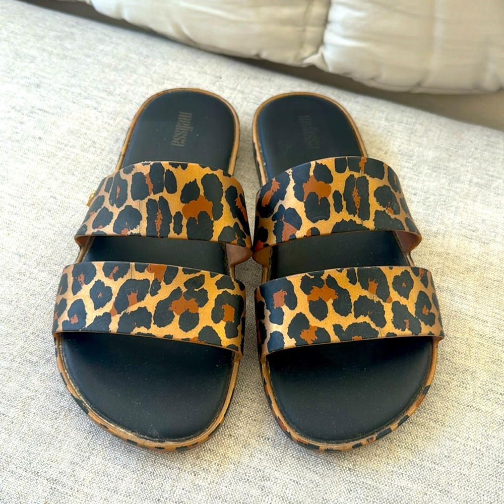 Melissa slider
